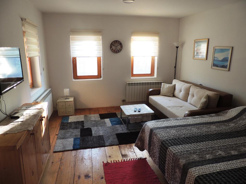 Apartment Nina And Nino Сараєво Екстер'єр фото